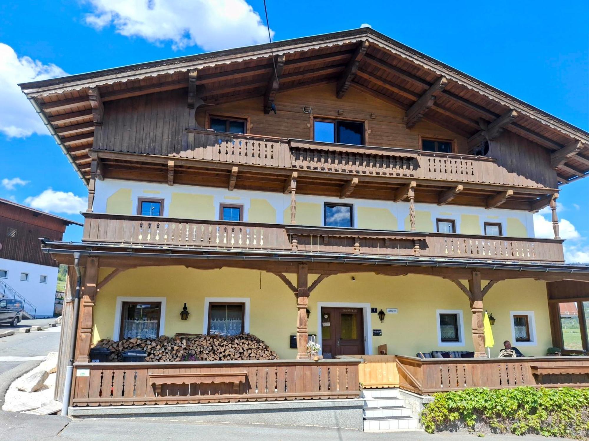 Farm stay Lampererhof *